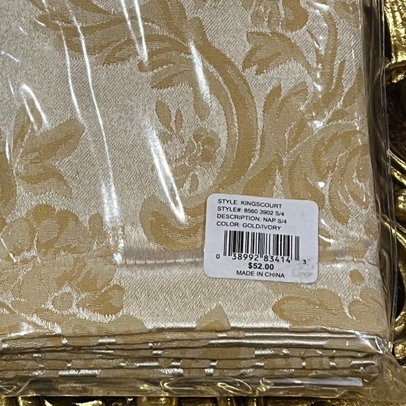 Waterford Kingscourt Set of 4 Napkins - Picture 6 of 10